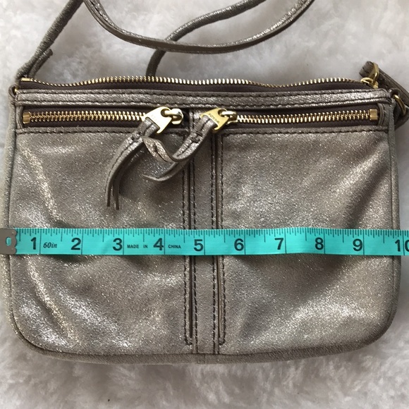 Fossil shimmer metallic Leather small Crossbody - Picture 9 of 13